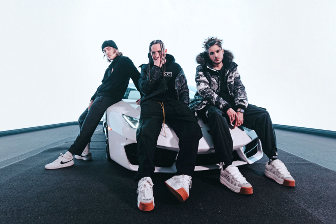 CHASE ATLANTIC